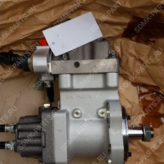Насос топливный KOMATSU PC300-7 6745-71-1150