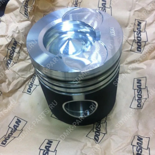 Поршень 130602-00590 DOOSAN 420LC-V 65.02501-0601
