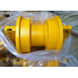 Каток опорный однобортный 14X-30-00081, KM2101 KOMATSU D65E-12 14X-30-14100 Каток опорный однобортный 14X-30-00081, KM2101 KOMATSU D65E-12 14X-30-14100